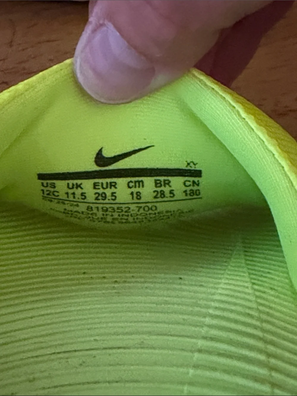 NWOT Nike Kids' Bright Neon Yellow & Lime Slide Sandals